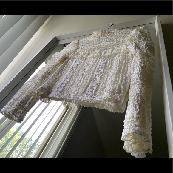 Zara Lace Crop Top - Picture 2 of 8